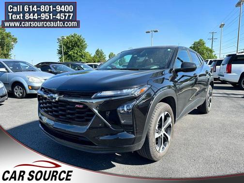 Mosaic Black Metallic 2024 Chevrolet Trax FWD 1RS