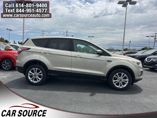 White Gold Metallic 2017 Ford Escape SE