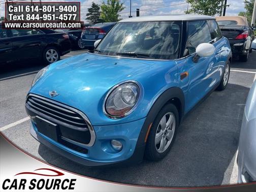 2017 MINI Hardtop Cooper