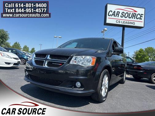 Black Onyx Crystal Pearlcoat 2019 Dodge Grand Caravan SXT