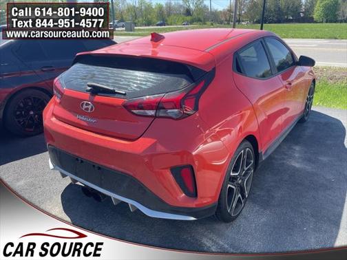 2019 Hyundai Veloster Base