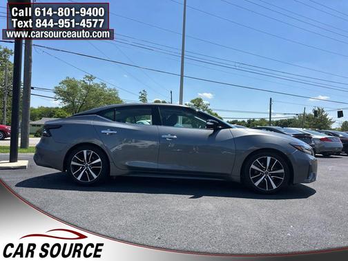Gun Metallic 2023 Nissan Maxima SL