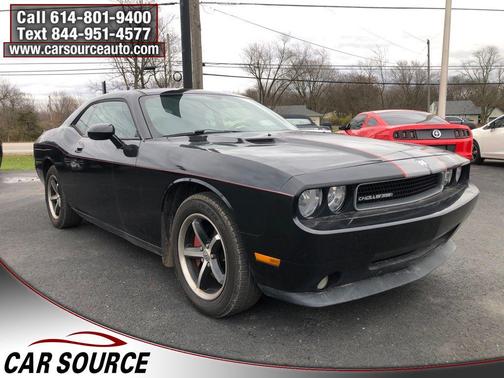 2010 Dodge Challenger SE
