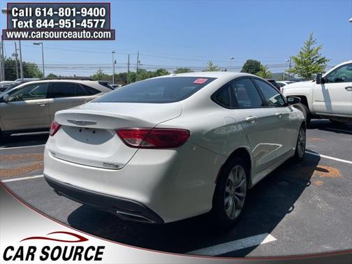 2016 Chrysler 200 S