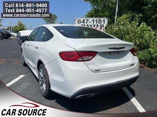 2016 Chrysler 200 S