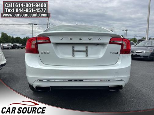 Crystal White Pearl 2018 Volvo S60 Inscription T5 Platinum