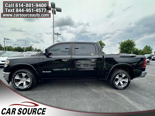 Diamond Black Crystal Pearlcoat 2019 RAM 1500 Laramie