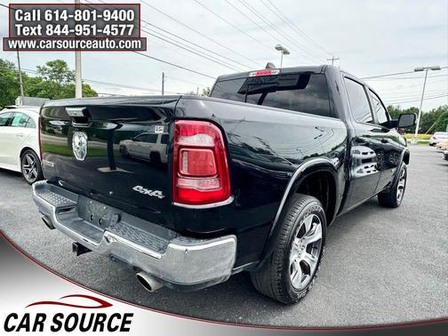 Diamond Black Crystal Pearlcoat 2019 RAM 1500 Laramie