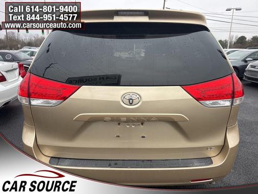 2011 Toyota Sienna Base