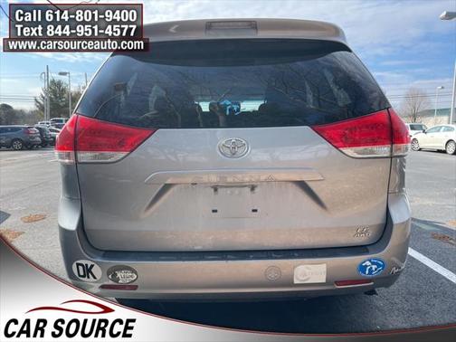 2013 Toyota Sienna LE