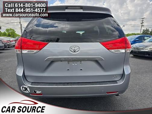 2013 Toyota Sienna LE