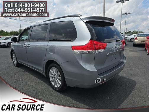2013 Toyota Sienna LE