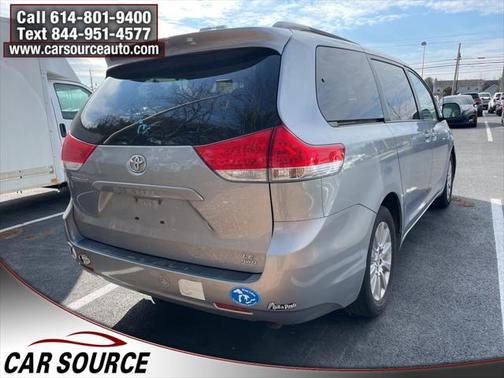 2013 Toyota Sienna LE