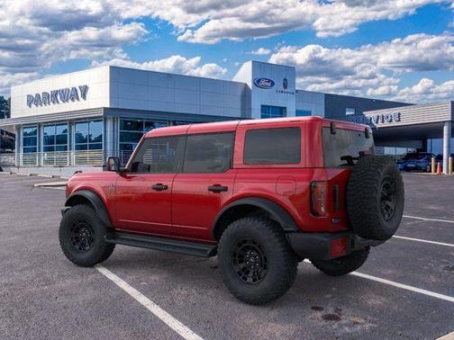 Ruby Red Metallic 2026 Ford Bronco Outer Banks