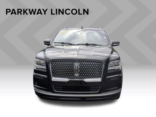 INFINITE BLACK 2023 Lincoln Navigator L L RESERVE
