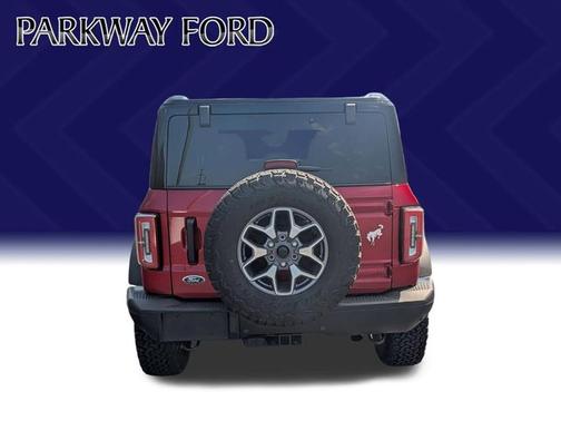 RUBY RED MET TNTD CLEARCOAT 2025 Ford Bronco BADLANDS