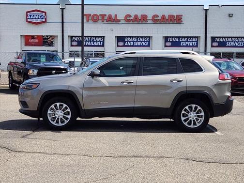2019 Jeep Cherokee Latitude