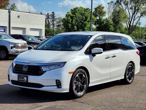 2022 Honda Odyssey Elite 4dr Mini Van