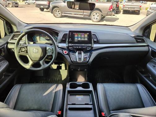 2022 Honda Odyssey Elite 4dr Mini Van