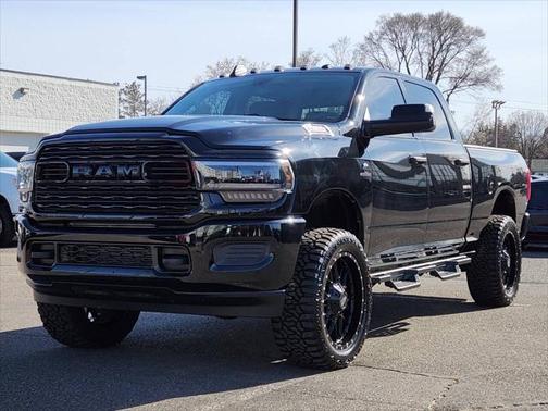 2020 RAM 2500 Tradesman 4x4 4dr Crew Cab 6.3 ft. SB Pickup