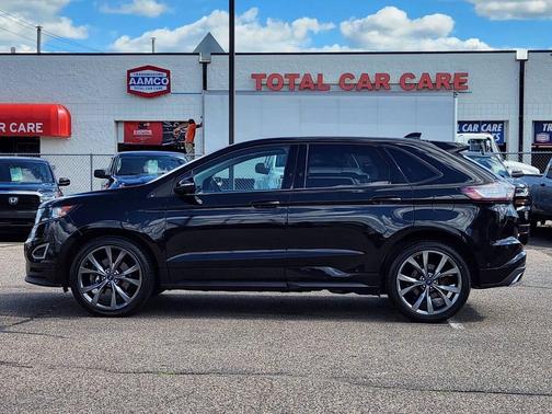 2016 Ford Edge Sport