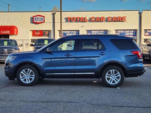 2019 Ford Explorer XLT AWD 4dr SUV