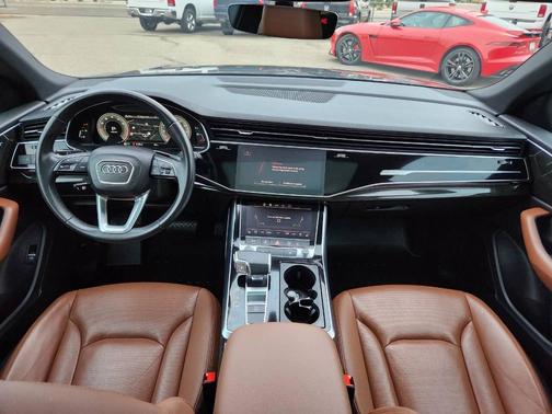 2021 Audi Q8 55 Premium Plus