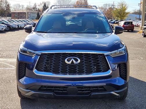 2023 INFINITI QX60 SENSORY
