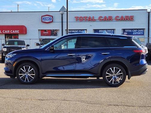 2023 INFINITI QX60 SENSORY