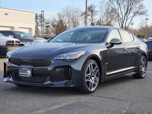2022 Kia Stinger GT1 4dr Sedan