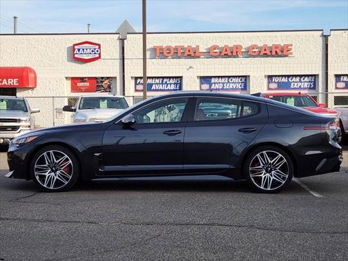 2022 Kia Stinger GT1 4dr Sedan