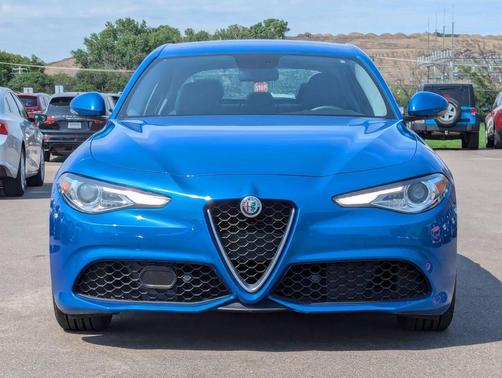2018 Alfa Romeo Giulia Sport