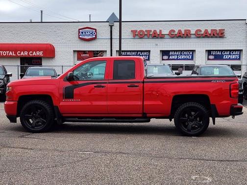 2016 Chevrolet Silverado 1500 Custom