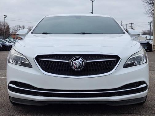 2017 Buick LaCrosse Essence