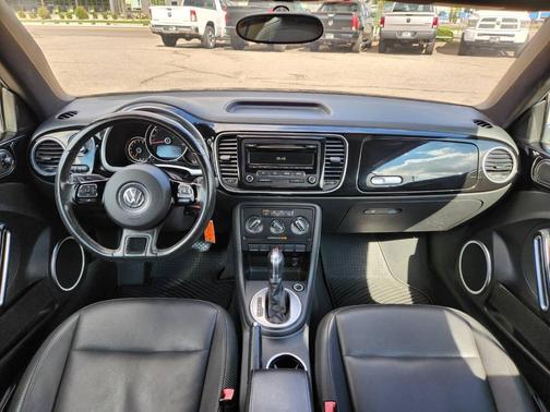 2015 Volkswagen Beetle 1.8T