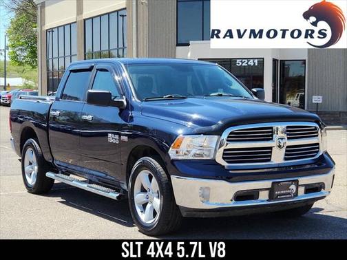 2017 RAM 1500 SLT