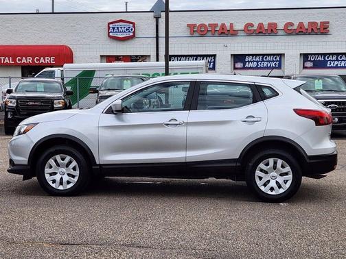 2018 Nissan Rogue Sport S