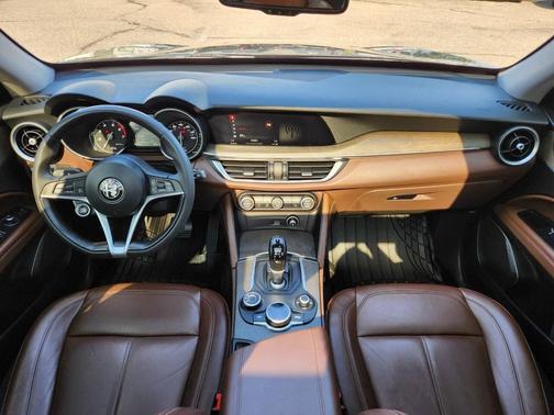 2019 Alfa Romeo Stelvio Ti