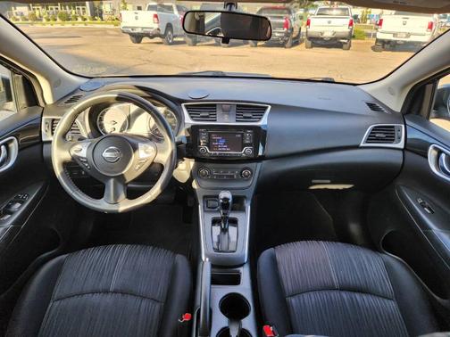 2016 Nissan Sentra SV