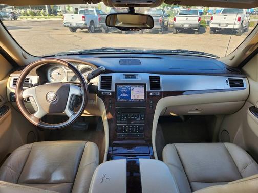 2011 Cadillac Escalade EXT Premium