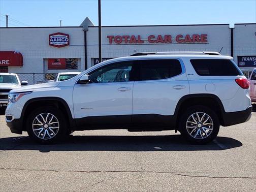 2019 GMC Acadia SLE-2