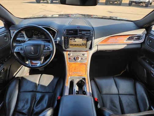 2017 Lincoln Continental Reserve AWD 4dr Sedan