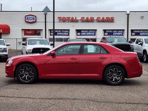 2016 Chrysler 300 S