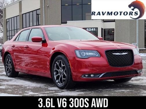 2016 Chrysler 300 S