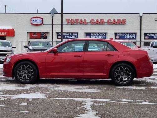 2016 Chrysler 300 S