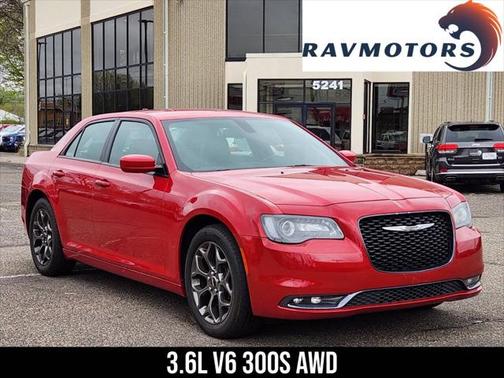 2016 Chrysler 300 S