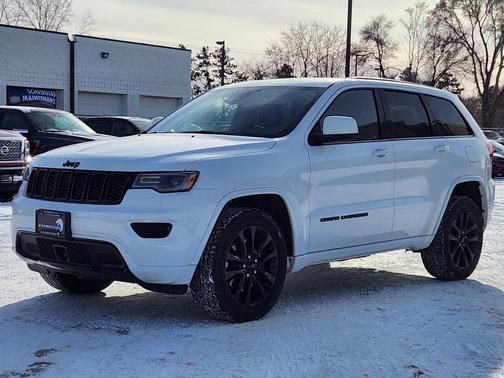 2021 Jeep Grand Cherokee Laredo