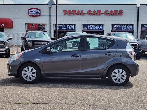 2013 Toyota Prius c Two