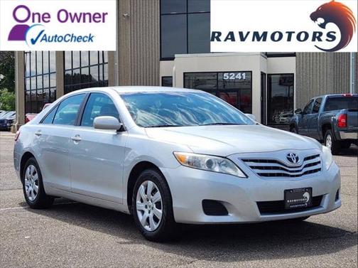 2010 Toyota Camry LE