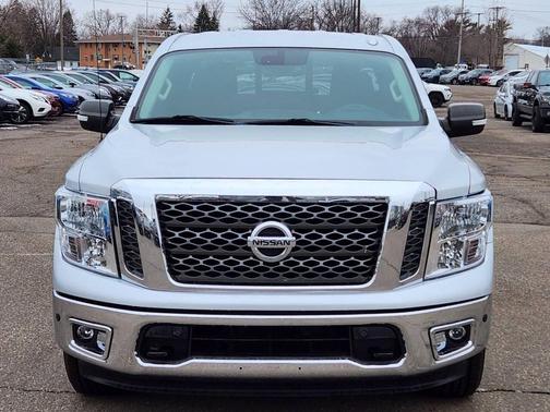 Brilliant Silver 2017 Nissan Titan SV